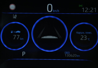 Подержанный автомобиль Toyota Corolla Sedan 2019 года (20 фото)