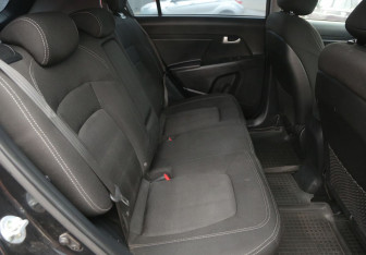 Подержанный автомобиль Kia Sportage 2014 года (11 фото)