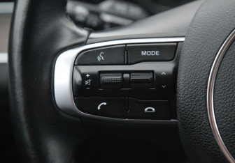 Подержанный автомобиль Kia K5 2021 года (29 фото)