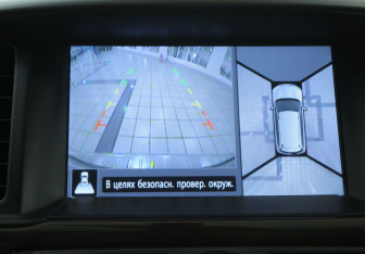 Подержанный автомобиль Nissan Pathfinder 2014 года (19 фото)