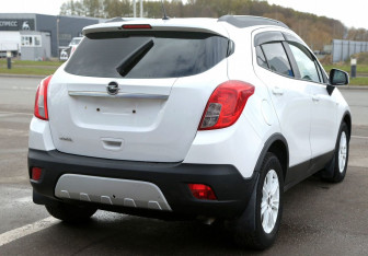Подержанный автомобиль Opel Mokka 2014 года (6 фото)