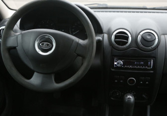 Подержанный автомобиль LADA (ВАЗ) Largus Wagon 2014 года (14 фото)