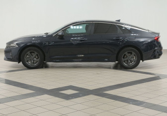 Подержанный автомобиль Kia K5 2020 года (7 фото)