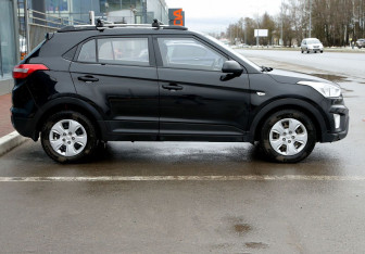 Подержанный автомобиль Hyundai Creta 2017 года (7 фото)