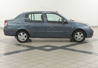 Подержанный автомобиль Renault Symbol 2006 года (5 фото)