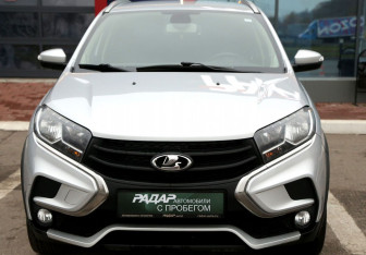 Подержанный автомобиль LADA (ВАЗ) XRAY 2019 года (2 фото)