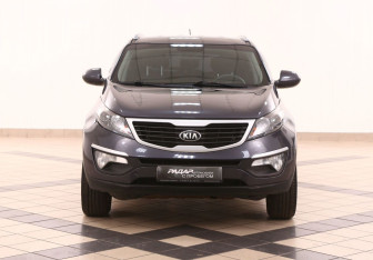 Подержанный автомобиль Kia Sportage 2013 года (3 фото)