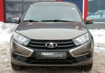 Подержанный автомобиль LADA (ВАЗ) Granta Liftback 2020 года (2 фото)