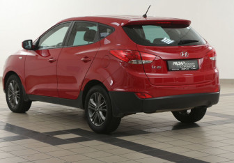 Подержанный автомобиль Hyundai ix35 2014 года (2 фото)