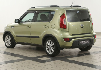 Подержанный автомобиль Kia Soul 2011 года (2 фото)