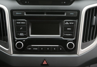 Подержанный автомобиль Hyundai Creta 2017 года (13 фото)