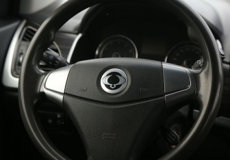 Подержанный автомобиль SsangYong Actyon 2013 года (16 фото)