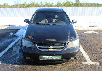 Подержанный автомобиль Chevrolet Lacetti Sedan 2008 года (2 фото)