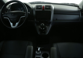 Подержанный автомобиль Honda CR-V 2007 года (12 фото)