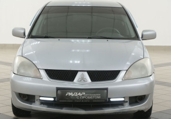 Подержанный автомобиль Mitsubishi Lancer Sedan 2007 года (6 фото)