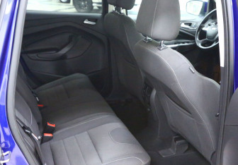 Подержанный автомобиль Ford Kuga 2016 года (7 фото)