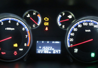 Подержанный автомобиль Suzuki SX4 Hatchback 2012 года (10 фото)