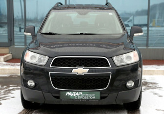 Подержанный автомобиль Chevrolet Captiva 2012 года (2 фото)