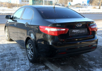 Подержанный автомобиль Kia Rio Sedan 2014 года (4 фото)