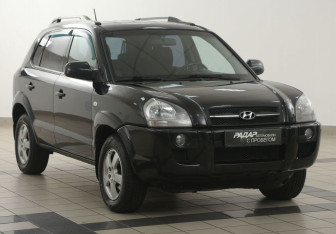 Подержанный автомобиль Hyundai Tucson 2006 года (1 фото)
