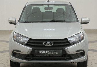 Подержанный автомобиль LADA (ВАЗ) Granta Sedan 2022 года (6 фото)