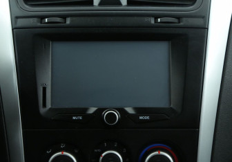 Подержанный автомобиль Datsun on-DO 2015 года (13 фото)