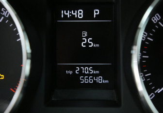 Подержанный автомобиль Skoda Yeti 2017 года (17 фото)