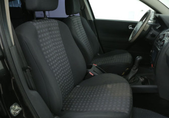 Подержанный автомобиль Renault Megane Wagon 2006 года (10 фото)