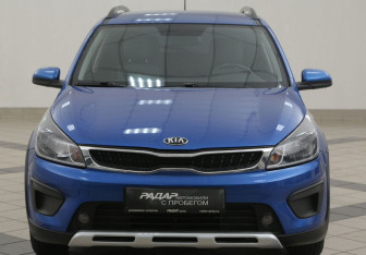 Подержанный автомобиль Kia Rio Hatchback 2018 года (6 фото)