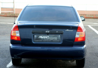 Подержанный автомобиль Hyundai Accent Sedan 2008 года (5 фото)