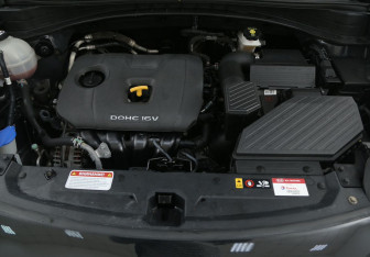 Подержанный автомобиль Kia Sportage 2017 года (10 фото)