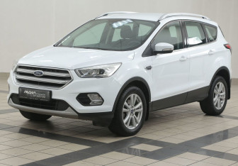 Подержанный автомобиль Ford Kuga 2018 года (8 фото)