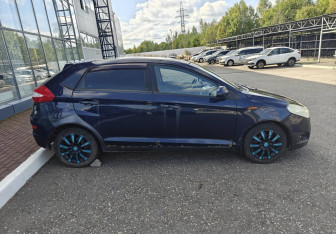 Подержанный автомобиль Chery Very (A13) 2013 года (8 фото)