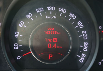 Подержанный автомобиль Kia Sportage 2012 года (20 фото)