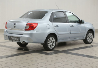 Подержанный автомобиль Datsun on-DO 2017 года (4 фото)