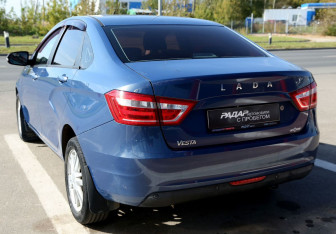 Подержанный автомобиль LADA (ВАЗ) Vesta Sedan 2016 года (4 фото)