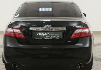 Подержанный автомобиль Toyota Camry Sedan 2009 года (3 фото)