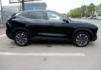 Подержанный автомобиль Jetour Dashing 2023 года (7 фото)