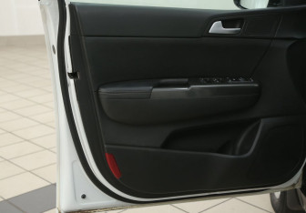 Подержанный автомобиль Kia Sportage 2018 года (22 фото)