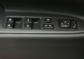 Подержанный автомобиль Mitsubishi Outlander 2018 года (18 фото)