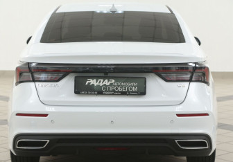 Подержанный автомобиль Omoda S5 2024 года (3 фото)