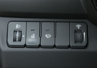 Подержанный автомобиль Kia Rio Sedan 2014 года (19 фото)