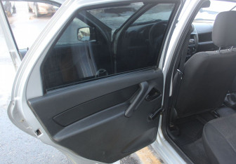 Подержанный автомобиль LADA (ВАЗ) Granta Sedan 2012 года (11 фото)