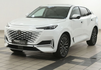 Подержанный автомобиль Changan UNI-K 2023 года (8 фото)