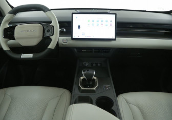 Подержанный автомобиль Jetour Dashing 2023 года (12 фото)