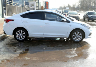 Подержанный автомобиль Hyundai Solaris Sedan 2019 года (7 фото)