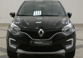 Подержанный автомобиль Renault Kaptur 2019 года (6 фото)