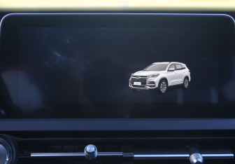 Подержанный автомобиль Chery Tiggo 8 2021 года (15 фото)