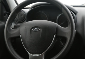 Подержанный автомобиль LADA (ВАЗ) Granta Sedan 2022 года (16 фото)