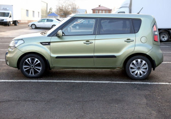 Подержанный автомобиль Kia Soul 2011 года (8 фото)